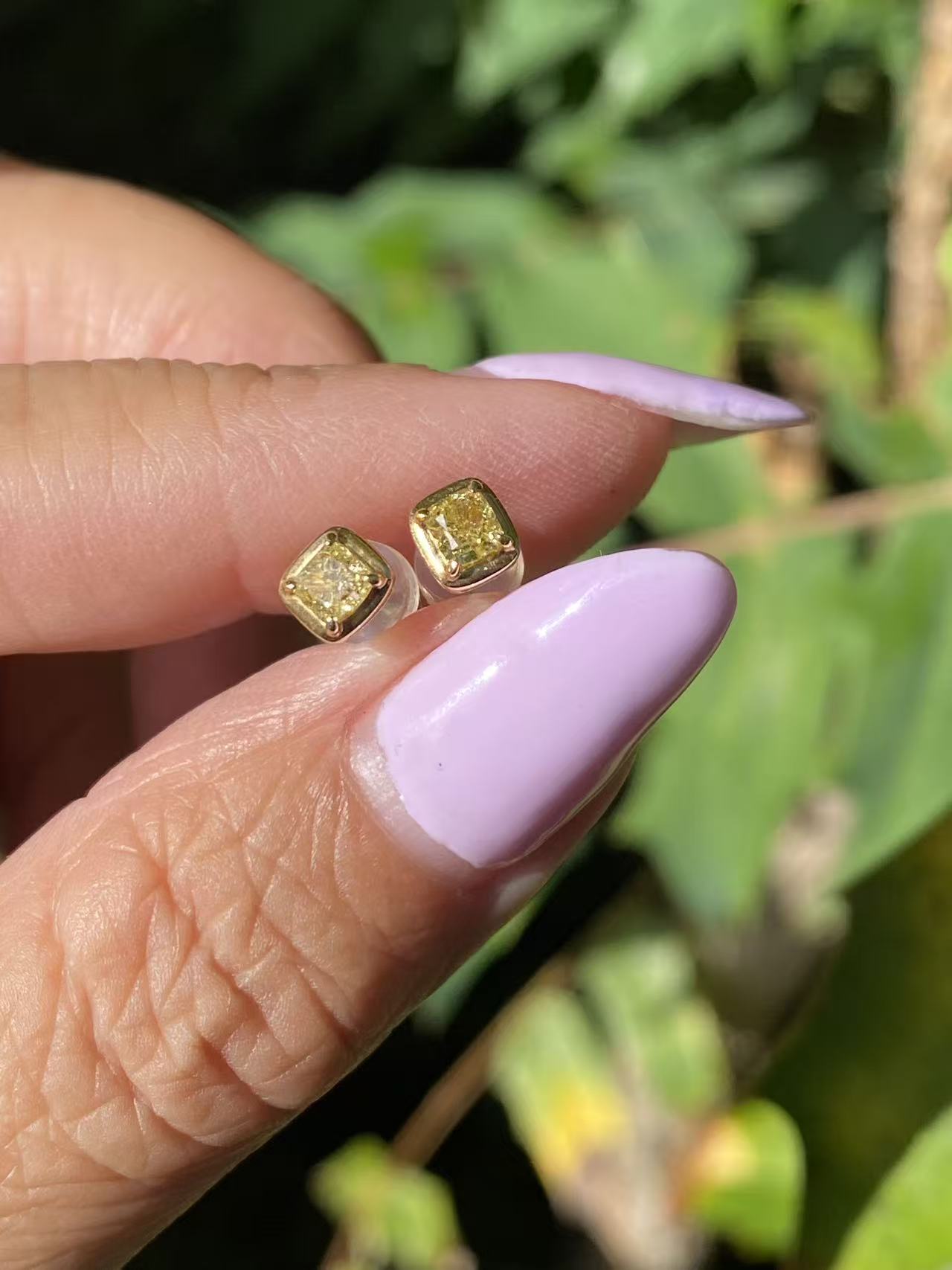 18K Yellow Gold Fancy Diamond Stud Earrings 0.42ct Total Elegant Minimalist Design