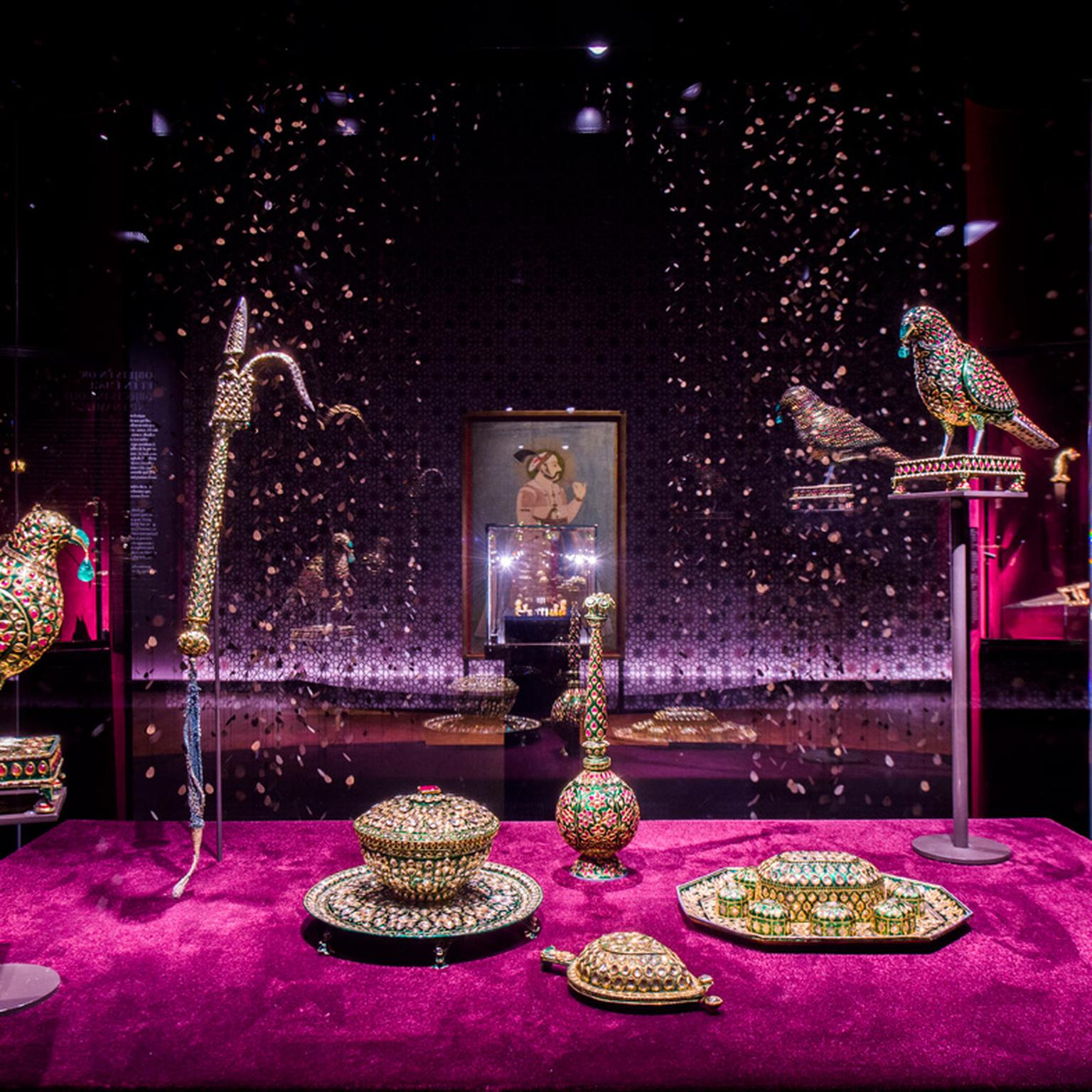 卡塔尔皇室的青睐：莫卧儿帝国的艺术瑰宝|拍卖|波斯|阿勒萨尼_新浪新闻