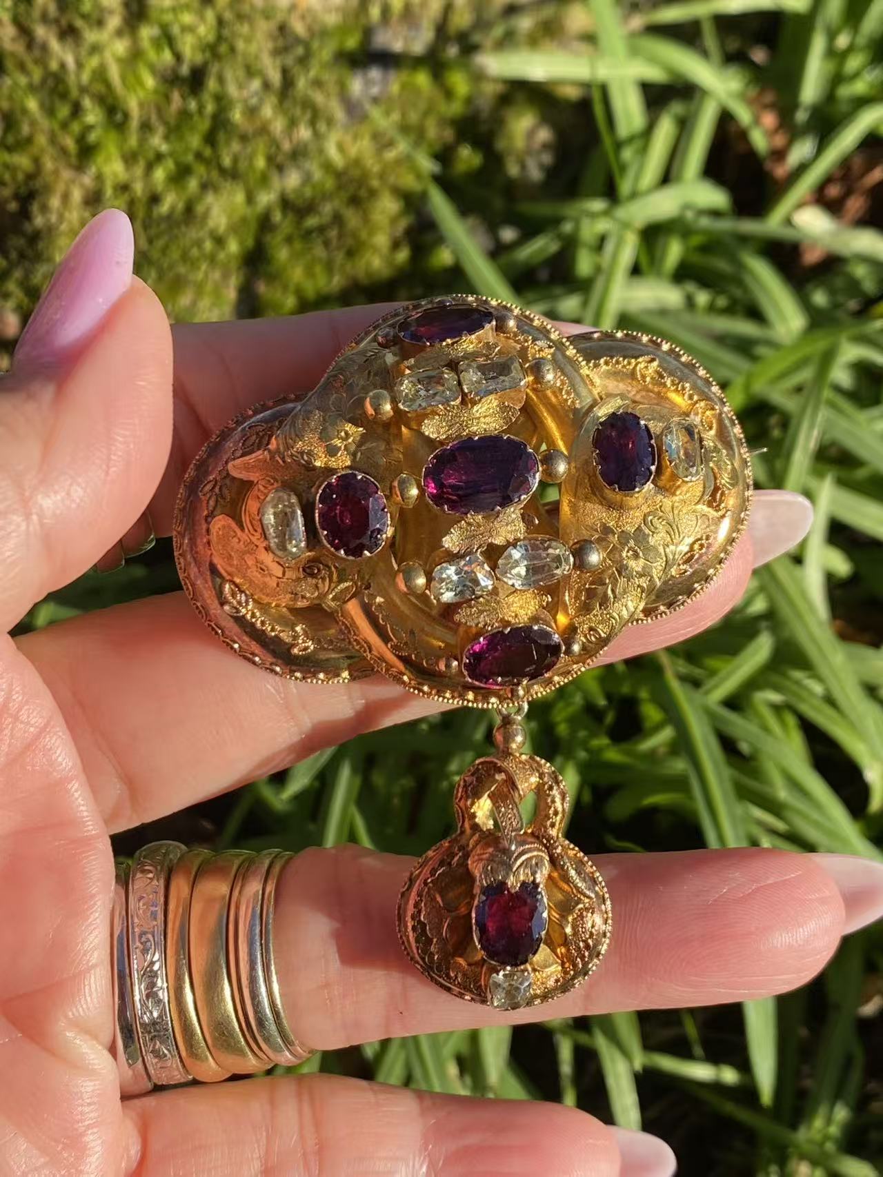 Victorian Garnet & Chrysoberyl Drop Brooch | c.1840s | 15ct Gold | Early Victorian Antique Jewellery