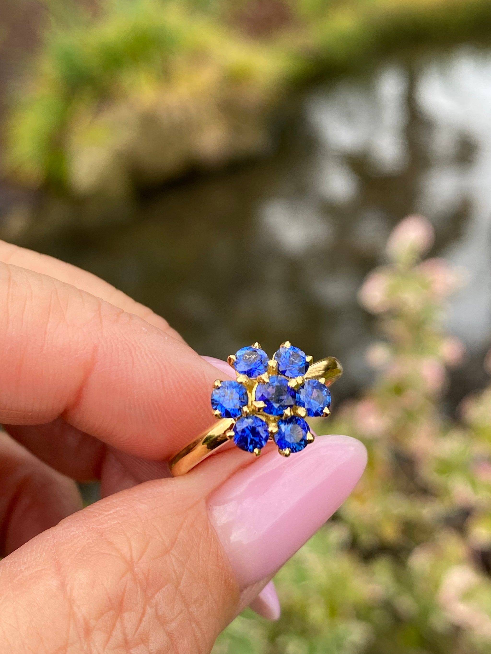 18K Gold Natural Sapphire Flower Ring | Seven Stone Sapphire Cluster | Vintage Style Floral Ring | Fine Blue Sapphire Ring