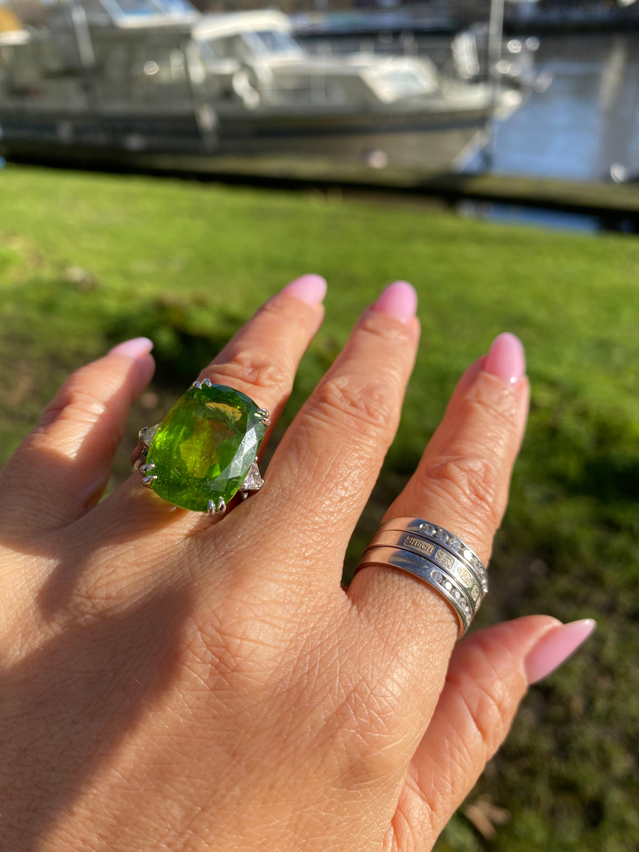 Exceptional Platinum Peridot & Diamond Statement Ring 22.00ct Natural Peridot | Platinum 950 | London Hallmarked