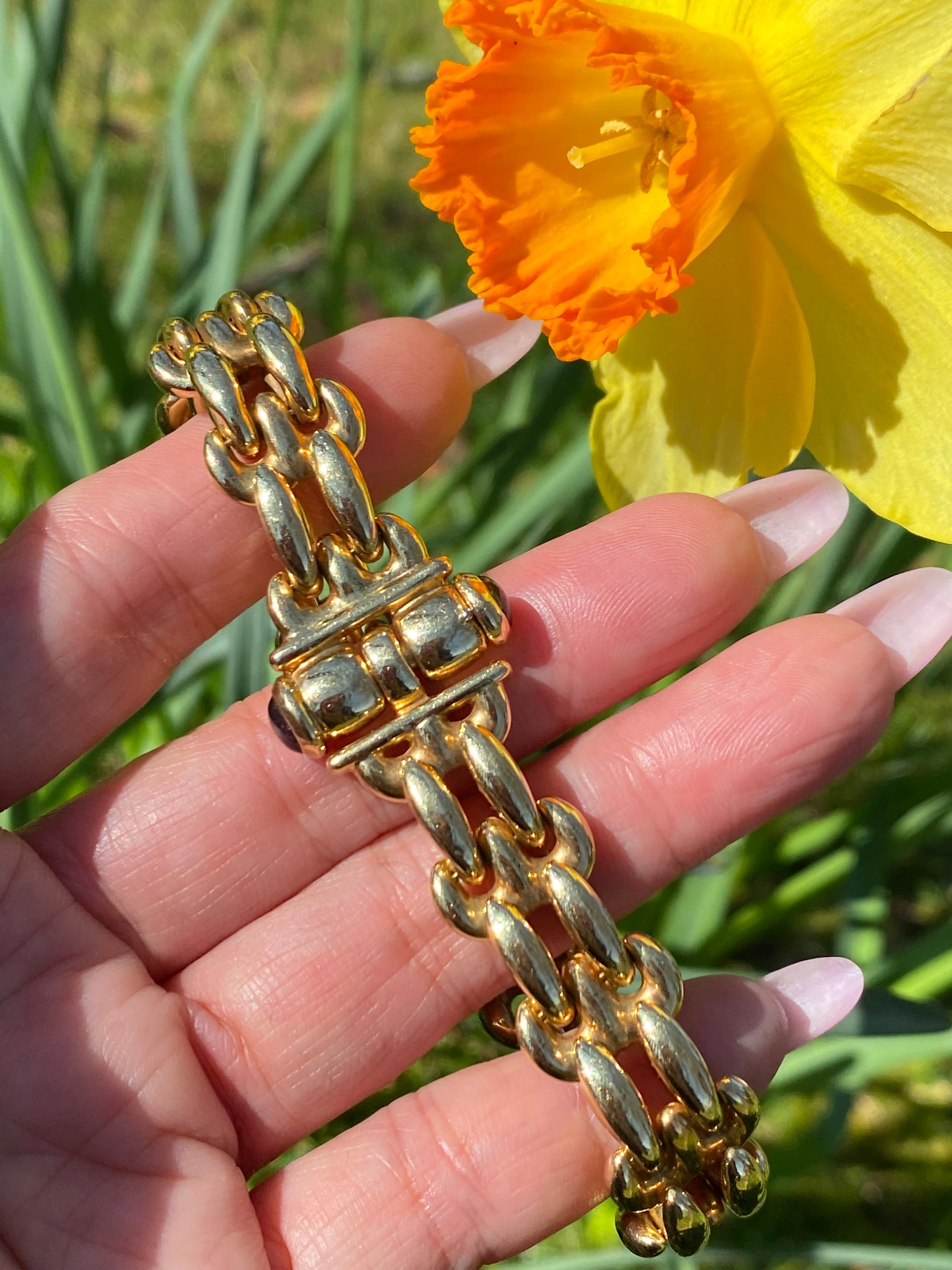 Vintage 18K Gold Heavy Link Bracelet with Double Garnets | Chiampesan | 43.1g
