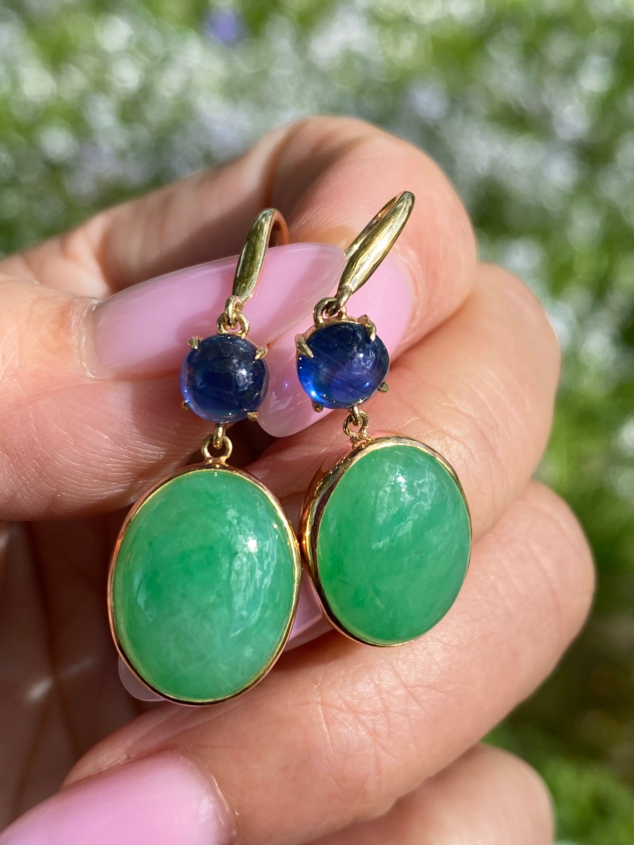 Vintage 18K Gold Jade & Sapphire Drop Earrings | Natural Jadeite Cabochon & Blue Sapphire | Fine Jewelry | Elegant Statement Earrings