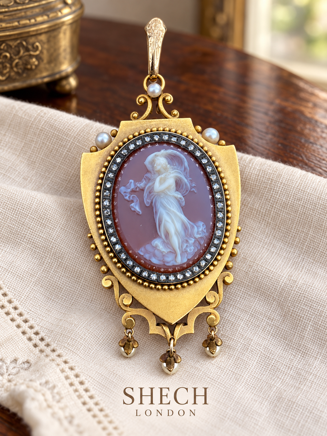 Victorian Hardstone Cameo Brooch and Pendant | 18ct Gold, Rose-Cut Diamonds Natural Pearls Circa 1880