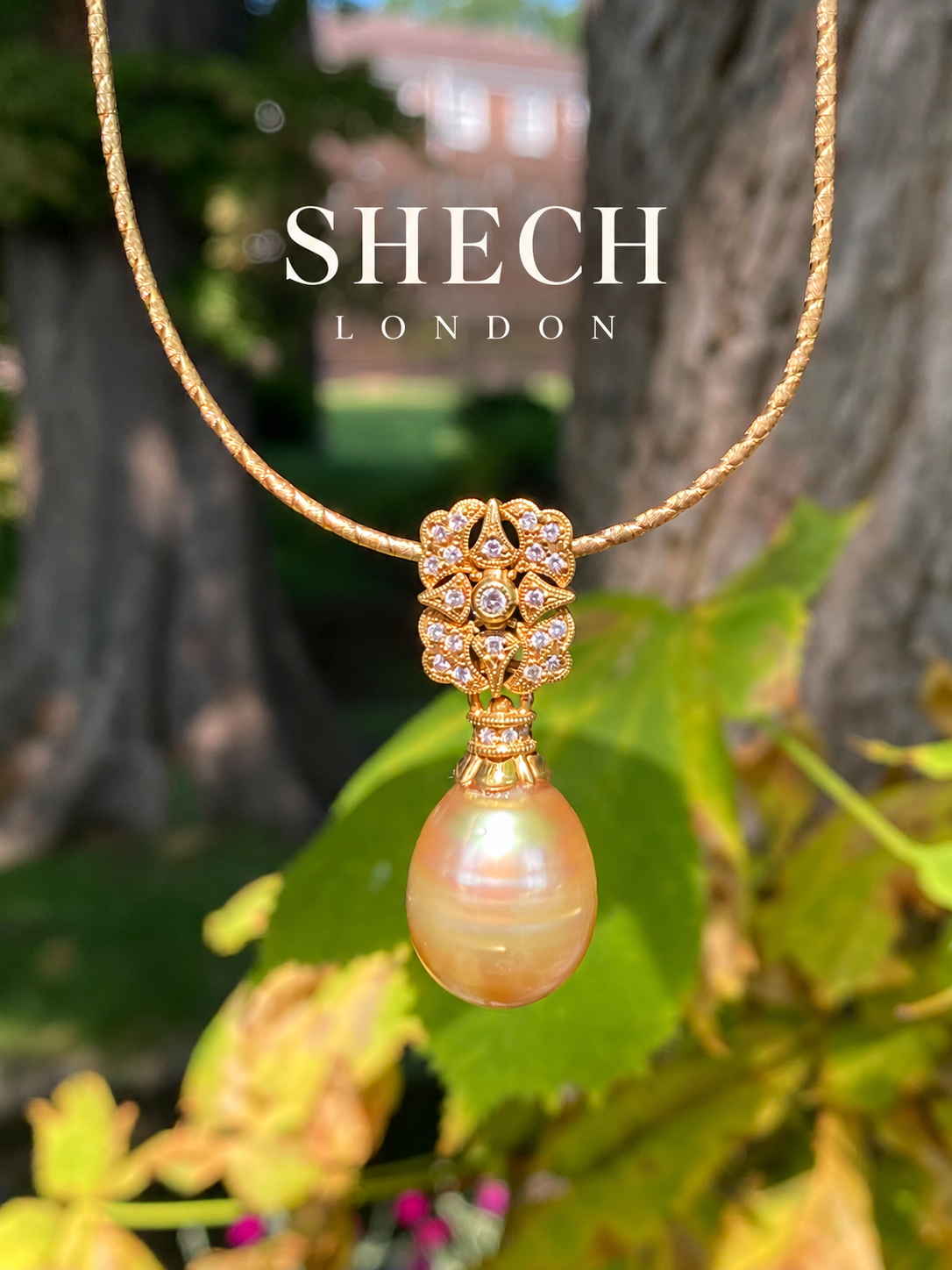 Golden South Sea Cultured Pearl & Diamond Pendant Necklace | 18K Gold | Large Pearl | Fine Estate Jewellery