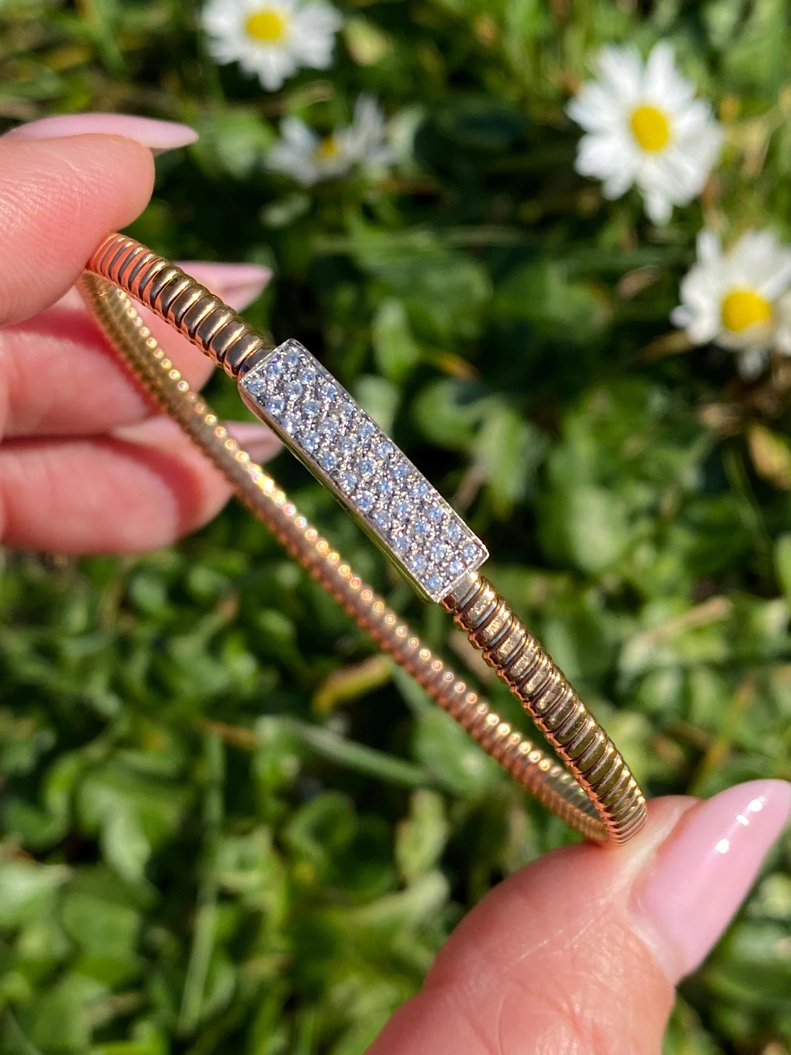 18K Gold (750 mark) Diamond Bangle | European Made | French Style