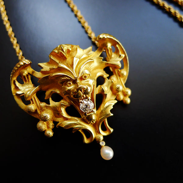 ART NOUVEAU FRENCH 18CT GOLD MARKED DIAMOND PEARL LION HEAD BROOCH PENDANT WITH 9CT GOLD CHAIN