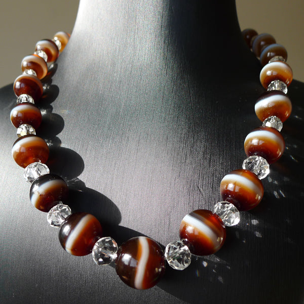 VICTORIAN BROWN BANDED AGATE AND ROCK CRYSTAL BEAD NECKLACE