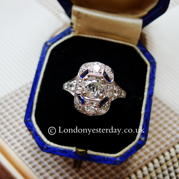 ART DECO 18CT GOLD AND PLATINUM NATURAL SAPPHIRE DIAMOND CLASSIC RING