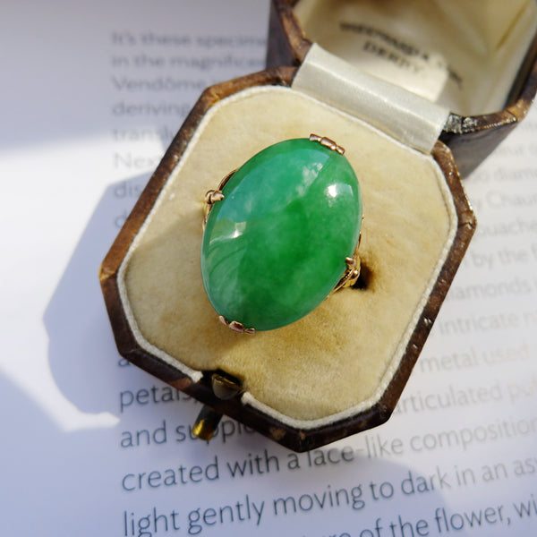 ART DECO 18CT GOLD LYN MAKER NATURAL JADEITE JADE RING WITH CERTIFICATE