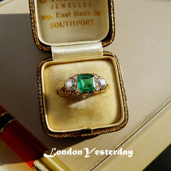 VICTORIAN NATURAL COLOMBIA EMERALD WITH CERTIFICATE NO ENHANCEMENT THREE STONE RING