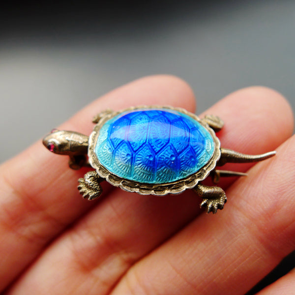 ART NOUVEAU FRENCH SILVER DEPOSE 900 MARKED BEAUTIFUL ENAMEL TURTOISE BROOCH