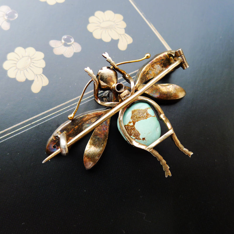 EDWARDIAN FRENCH SILVER AND GOLD NATURAL TURQUOISE PASTE BEE BROOCH