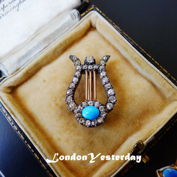 EARLY VICTORIAN C1840 NATURAL TURQUOISE OLD CUT DIAMOND BEAUTIFUL LYRE BROOCH