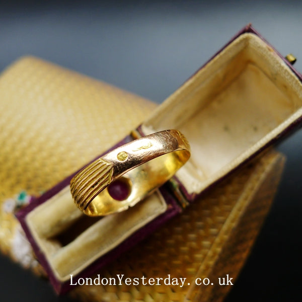 EDWARDIAN 18CT GOLD MARKED BEAUTIFUL NATURAL RUBY RING