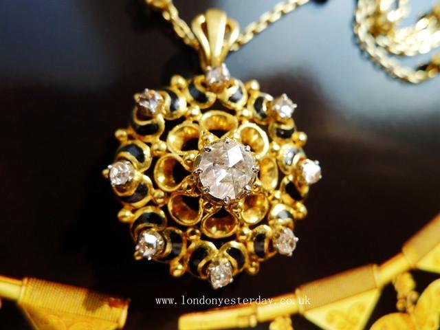 VICTORIAN FRENCH 18CT GOLD MARKED ROSE CUT DIAMOND BROOCH PENDANT