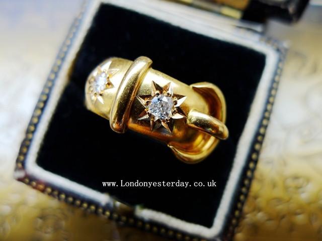 ENGLISH 18CT GOLD HALLMARKED CHESTER C1915 DIAMOND BUCKLE RING