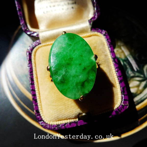 ART DECO 18CT GOLD CHINESE JADEITE JADE WITH CERTIFICATE BEAUTIFUL COLOUR RING