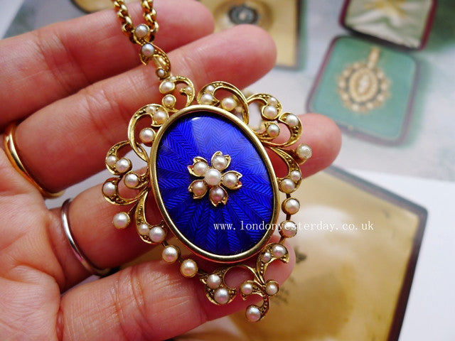 VICTORIAN 15CT GOLD NATURAL PEARL GUILLOCHE ENAMEL PENDANT WITH 9CT GOLD CHAIN
