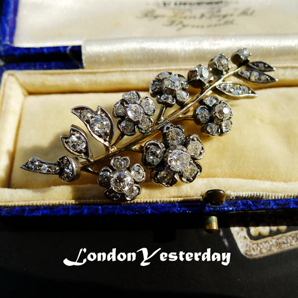 VICTORIAN 18CT SILVER ON GOLD OLD CUT DIAMOND BEAUTIFUL FLOWER BROOCH