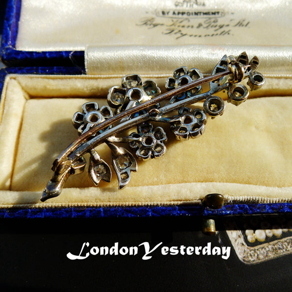 VICTORIAN 18CT SILVER ON GOLD OLD CUT DIAMOND BEAUTIFUL FLOWER BROOCH