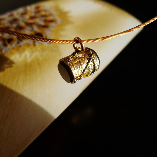 VICTORIAN 15CT GOLD BLOODSTONE DOUBLE SIDED DRUM SEAL PENDANT