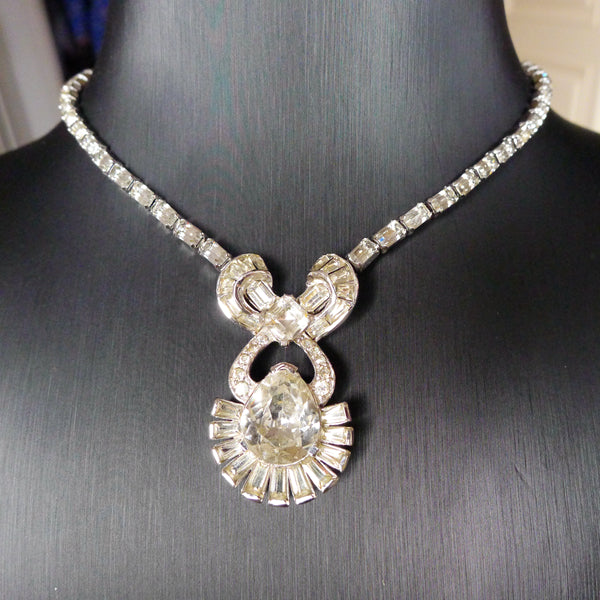 VINTAGE WEISS SIGNED BEAUTIFUL CRYSTAL NECKLACE C1950