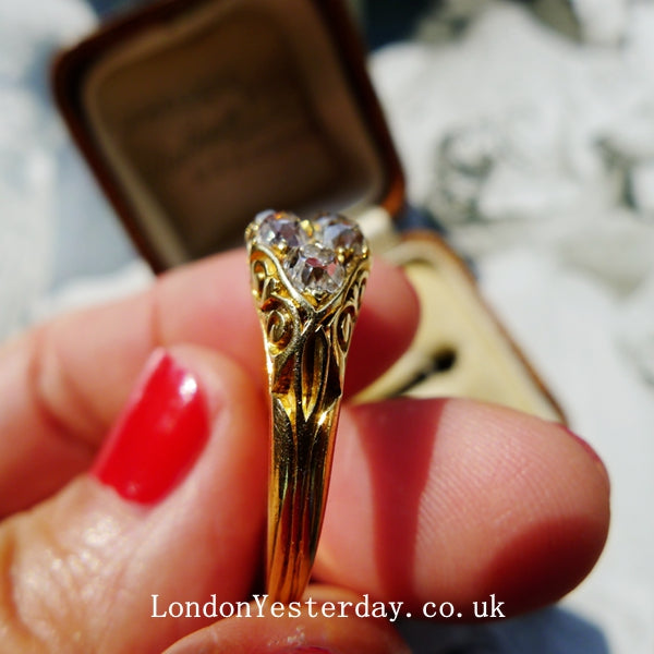 VICTORIAN 18CT GOLD DOUBLE ROWS OLD MINE CUT DIAMOND RING