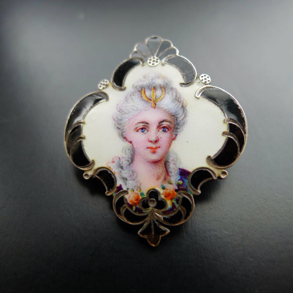 ART NOUVEAU FRENCH SILVER MARKED BEAUTIFUL ENAMEL MINIATURE PORTRAIT BROOCH