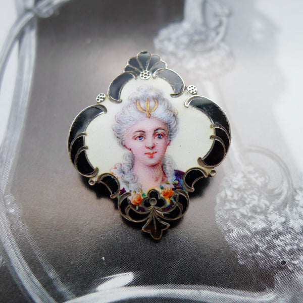 ART NOUVEAU FRENCH SILVER MARKED BEAUTIFUL ENAMEL MINIATURE PORTRAIT BROOCH
